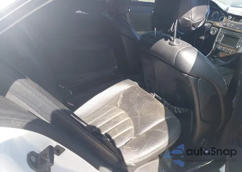 2009 Mercedes-Benz Cls 550 z USA, uszkodzony, nr VIN WDDDJ72X69A153593